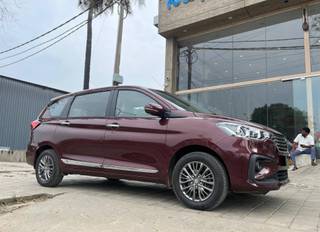 Maruti Ertiga 2015-2022 Maruti Ertiga ZXI AT