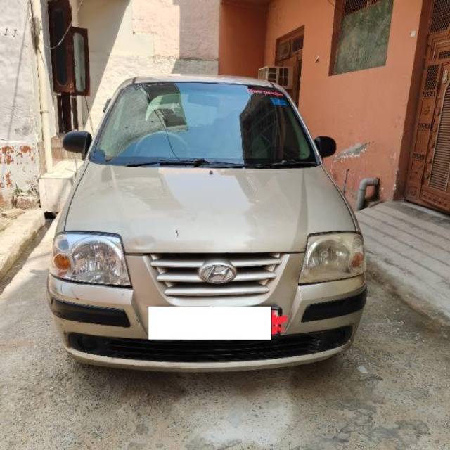 https://images10.gaadi.com/usedcar_image/4162250/original/processed_11696069-068a-4bb0-ad0b-05baafc59cca.jpg?imwidth=6402