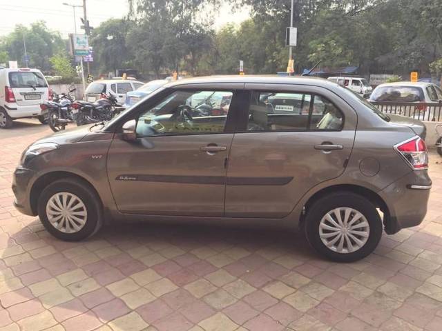 https://images10.gaadi.com/usedcar_image/4162307/original/processed_3ec6cf03-8cde-4328-b61d-34534057f049.jpg?imwidth=6400