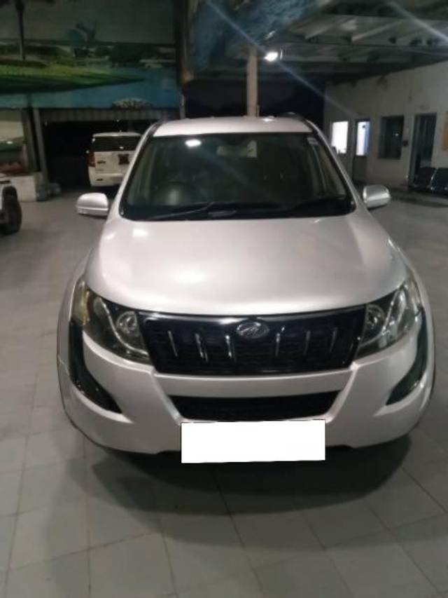 https://images10.gaadi.com/usedcar_image/4162446/original/processed_f7d38087-cff7-49dd-b6ce-39f3168cc304.jpg?imwidth=6402