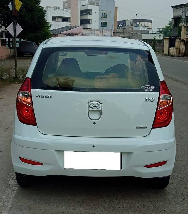 https://images10.gaadi.com/usedcar_image/4162454/original/processed_354097968eeb653f9c5113f5803ccd9c.jpg?imwidth=6401