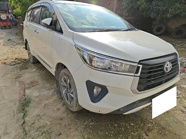 https://images10.gaadi.com/usedcar_image/4162522/original/processed_6fc54e12-deac-4449-9a4f-421d04685f7e.jpg?imwidth=6400