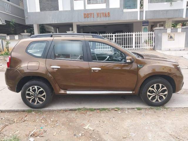 https://images10.gaadi.com/usedcar_image/4162569/original/processed_a2b3ac00029a4a764f36012bb0652b60.jpg?imwidth=6401