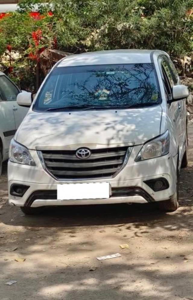 https://images10.gaadi.com/usedcar_image/4162632/original/processed_ae28df76-2bed-4999-9cfa-d789bd8f19a9.jpg?imwidth=6400