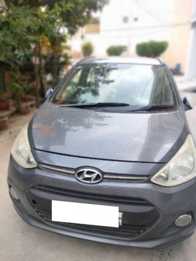 https://images10.gaadi.com/usedcar_image/4162823/original/processed_6070b3f9-9147-4da4-a8d0-5a4a5a44ed8e.jpg?imwidth=6400