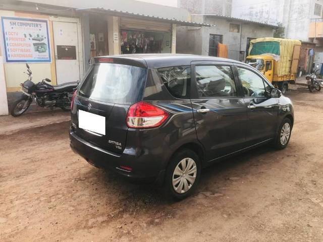 https://images10.gaadi.com/usedcar_image/4163257/original/processed_2a939d43-4d3d-41a5-b50e-3127a1ecb1c8.jpg?imwidth=6401