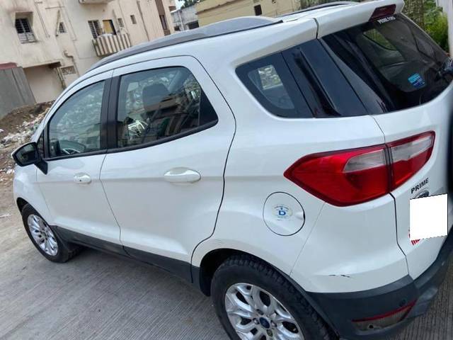 https://images10.gaadi.com/usedcar_image/4163318/original/processed_d5a9a114-f7b9-4990-ab02-42044758a566.jpg?imwidth=6402