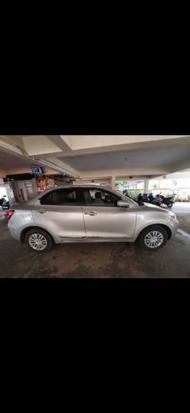 https://images10.gaadi.com/usedcar_image/4163395/original/processed_334b7ff2-0f9c-457e-8dd5-6dfab33d1173.jpg?imwidth=6401