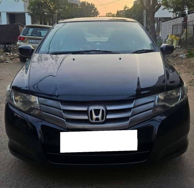 https://images10.gaadi.com/usedcar_image/4163495/original/processed_f6d90d966ae4da3d6b981f537336666c.jpg?imwidth=6400