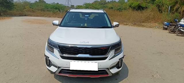 https://images10.gaadi.com/usedcar_image/4163678/original/processed_b46425ac-c429-4864-a0d1-3ba3e385bf91.jpg?imwidth=6400