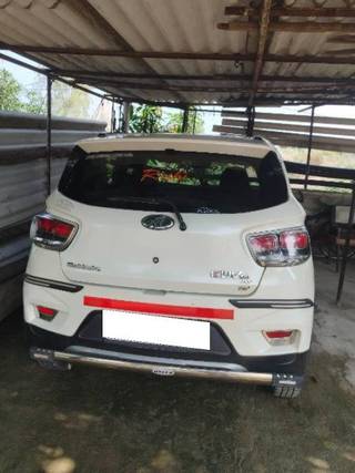 Mahindra KUV 100 NXT Mahindra KUV 100 NXT D75 K6 Plus