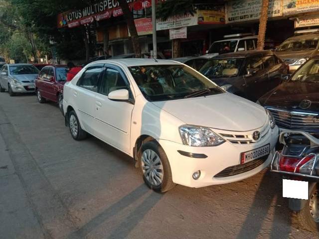 https://images10.gaadi.com/usedcar_image/4163709/original/processed_c2bb44bc-4bc1-4f32-b587-59e41cd95aed.jpg?imwidth=6400