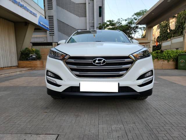 https://images10.gaadi.com/usedcar_image/4163782/original/processed_646af6038fa9d146fb399773ddd49803.jpg?imwidth=6402