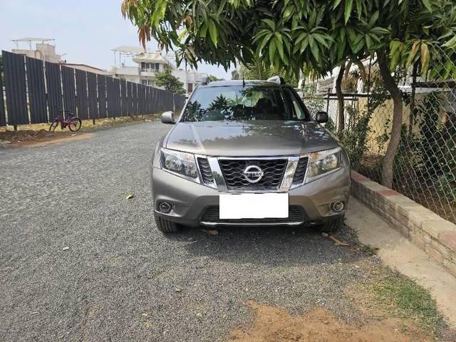 https://images10.gaadi.com/usedcar_image/4163889/original/processed_5b0a993b-71bf-4ad9-acb0-233ef59e3edf.jpg?imwidth=6400