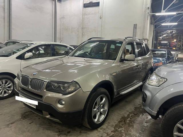 https://images10.gaadi.com/usedcar_image/4164008/original/processed_aeb6c87e9f393bac54509deef88d376d.jpg?imwidth=6401