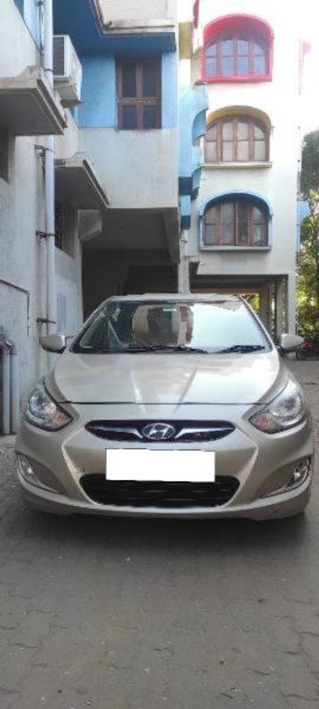 https://images10.gaadi.com/usedcar_image/4164108/original/processed_66faeadb-8d33-4e3f-833b-8ab0658f01df.jpg?imwidth=6401