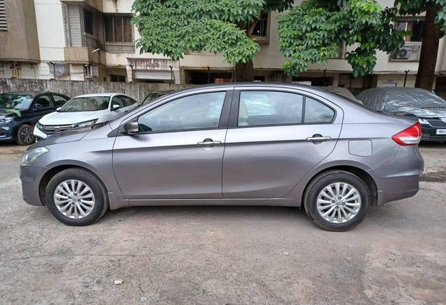 https://images10.gaadi.com/usedcar_image/4164119/original/processed_59831b05d684b017141479fd551e8aa6.jpeg?imwidth=6402