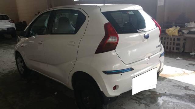 https://images10.gaadi.com/usedcar_image/4164179/original/processed_d0b0a84b-5f80-4b07-bc3a-4b997a3b4462.jpg?imwidth=6402