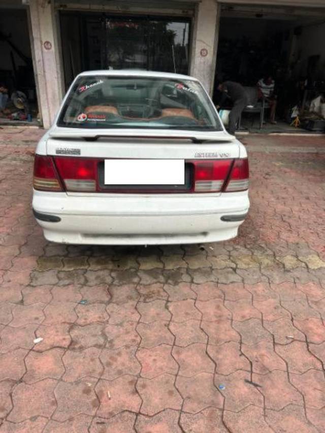 https://images10.gaadi.com/usedcar_image/4164243/original/processed_fbd4cb57-04c9-45ca-9fab-35bc17ef70da.jpg?imwidth=6401