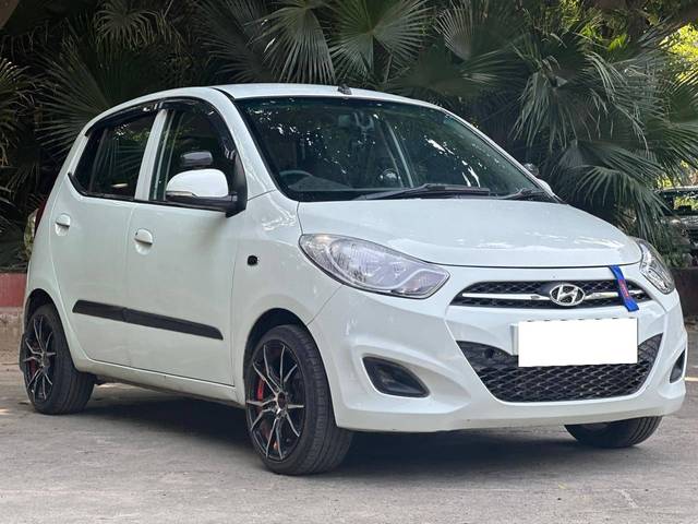 https://images10.gaadi.com/usedcar_image/4164263/original/processed_7eff549177c1320508407e339268b994.jpg?imwidth=6400