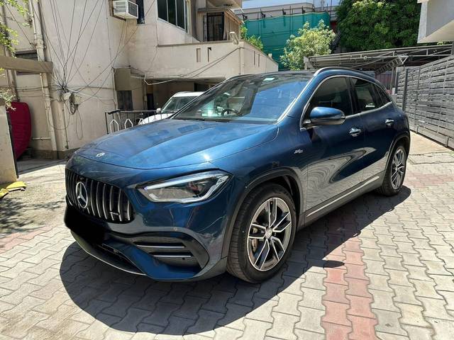 https://images10.gaadi.com/usedcar_image/4164437/original/processed_2e2cb211fc8e959eed7890090e824d15.jpg?imwidth=6402