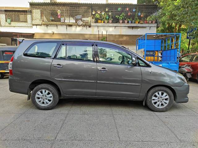 https://images10.gaadi.com/usedcar_image/4164501/original/processed_b2895195d134f799fe2158e92abb5ce1.jpg?imwidth=6401