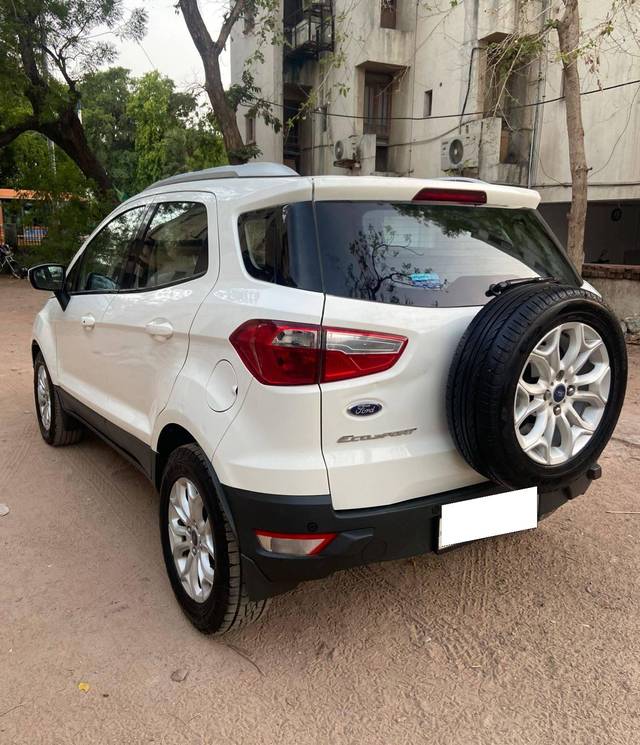 https://images10.gaadi.com/usedcar_image/4164535/original/processed_91ba452f2f7f7ddd9becfa864f0034f6.jpg?imwidth=6401