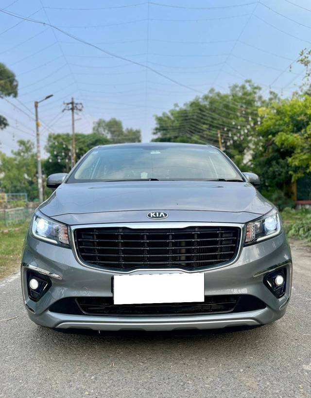 https://images10.gaadi.com/usedcar_image/4164557/original/processed_614bf5ff19a14738ced5a257d1fc1e15.jpg?imwidth=6400