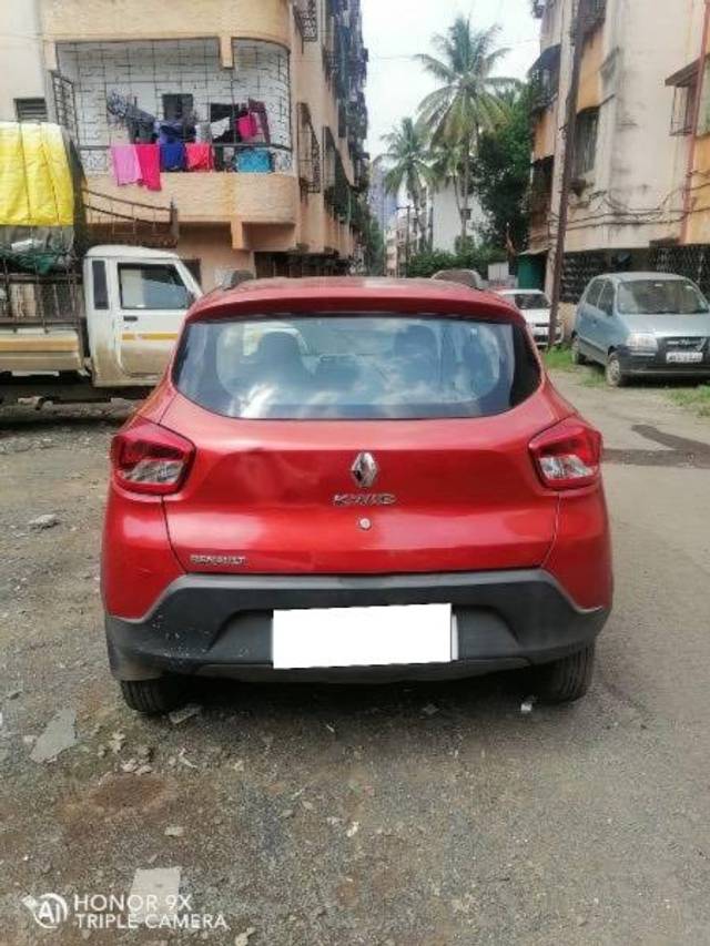 https://images10.gaadi.com/usedcar_image/4164567/original/processed_fbd80a24-bf20-4ef3-afa9-0b4a78c287f6.jpeg?imwidth=6402