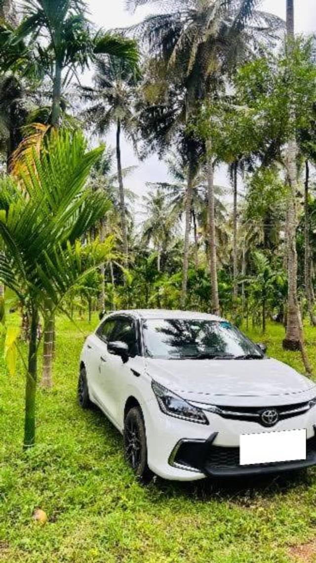 https://images10.gaadi.com/usedcar_image/4164830/original/processed_28f2b510-a6d4-44bc-b872-1c9967d45d47.jpeg?imwidth=6400