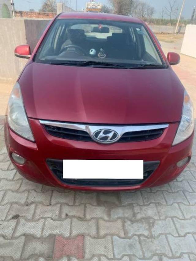 https://images10.gaadi.com/usedcar_image/4164970/original/processed_149cf65f-b54e-4830-8158-fb9ee4796c34.jpg?imwidth=6400