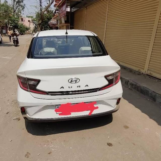 https://images10.gaadi.com/usedcar_image/4165225/original/processed_c30940d0-9386-4968-b06e-b64efa2e6f1e.jpg?imwidth=6401