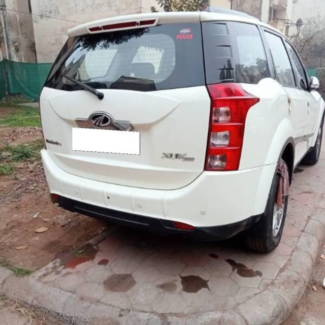 https://images10.gaadi.com/usedcar_image/4165312/original/processed_397caa04-09d2-4ef8-af07-01933dac1b12.jpg?imwidth=6400