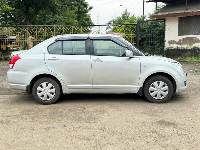 https://images10.gaadi.com/usedcar_image/4165373/original/processed_bf8236ddd212bdff6a77d4eafe4e3b41.jpg?imwidth=6401