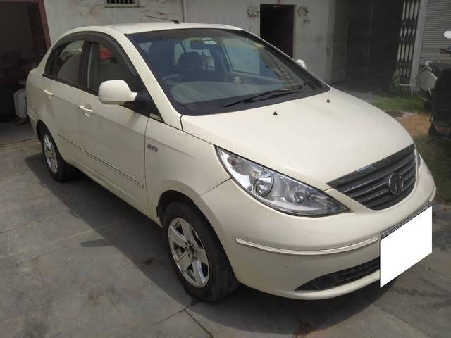 https://images10.gaadi.com/usedcar_image/4165424/original/processed_973bb6215ceb417350d142c9e91ea34d.jpg?imwidth=6400