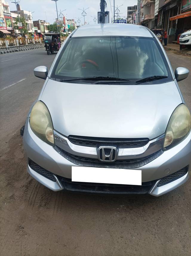 https://images10.gaadi.com/usedcar_image/4165660/original/processed_41e3b5ad2589f83f846c0340f6d3cbe1.jpg?imwidth=6400