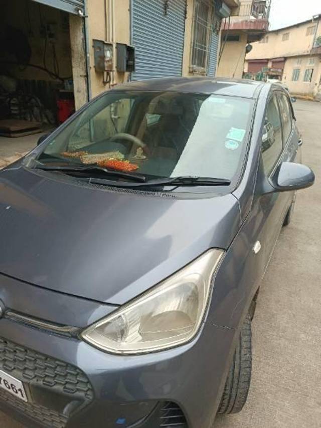 https://images10.gaadi.com/usedcar_image/4165704/original/processed_02092750-021f-46db-8888-26d0a315eb49.jpg?imwidth=6400