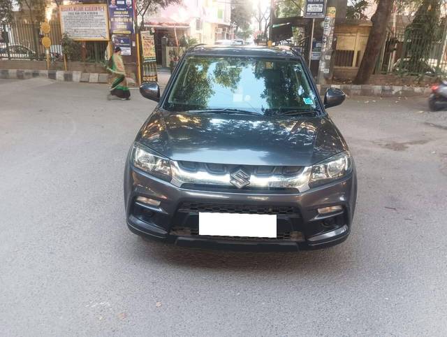 https://images10.gaadi.com/usedcar_image/4166116/original/processed_131d141326a07c90cc03a1cb60ea73a5.jpg?imwidth=6402