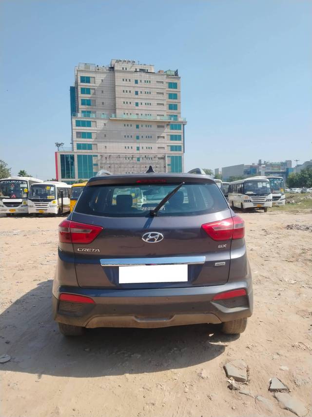 https://images10.gaadi.com/usedcar_image/4166221/original/processed_3f20426d7d7e2cccb70bc2bf2a0c83bd.jpg?imwidth=6402