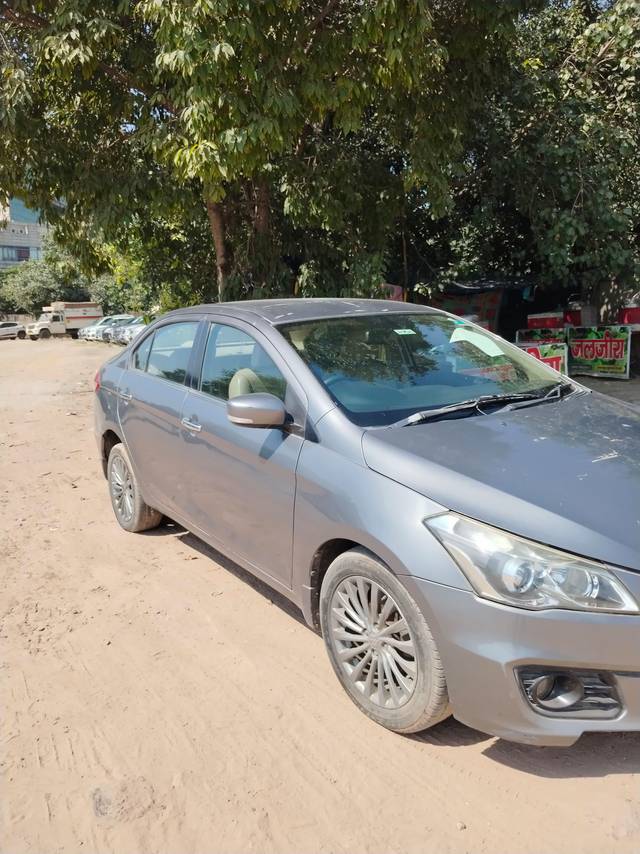 https://images10.gaadi.com/usedcar_image/4166257/original/processed_1457392f567d97ba49aac5138f2eaedf.jpg?imwidth=6400