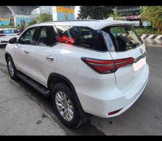 Toyota Fortuner Toyota Fortuner 4X2 Diesel AT