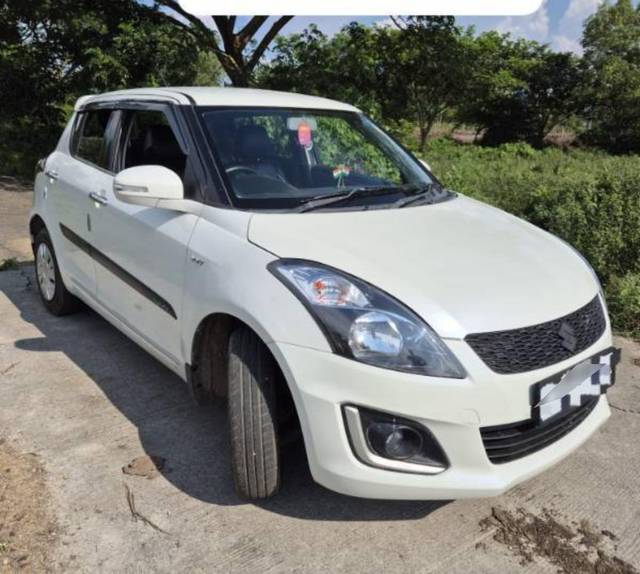 https://images10.gaadi.com/usedcar_image/4166300/original/processed_cb3d56f4-d67c-439b-a299-c05ee90c3554.jpg?imwidth=6400