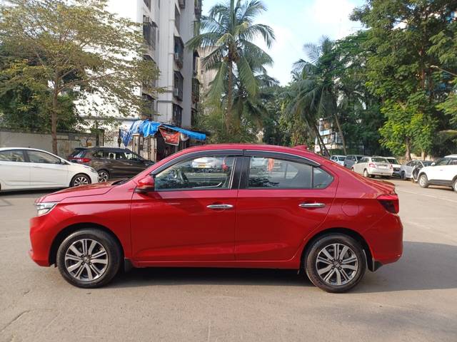 https://images10.gaadi.com/usedcar_image/4166304/original/0c0e40a7afeb94d8d6c629656909c3d5.jpeg?imwidth=6401