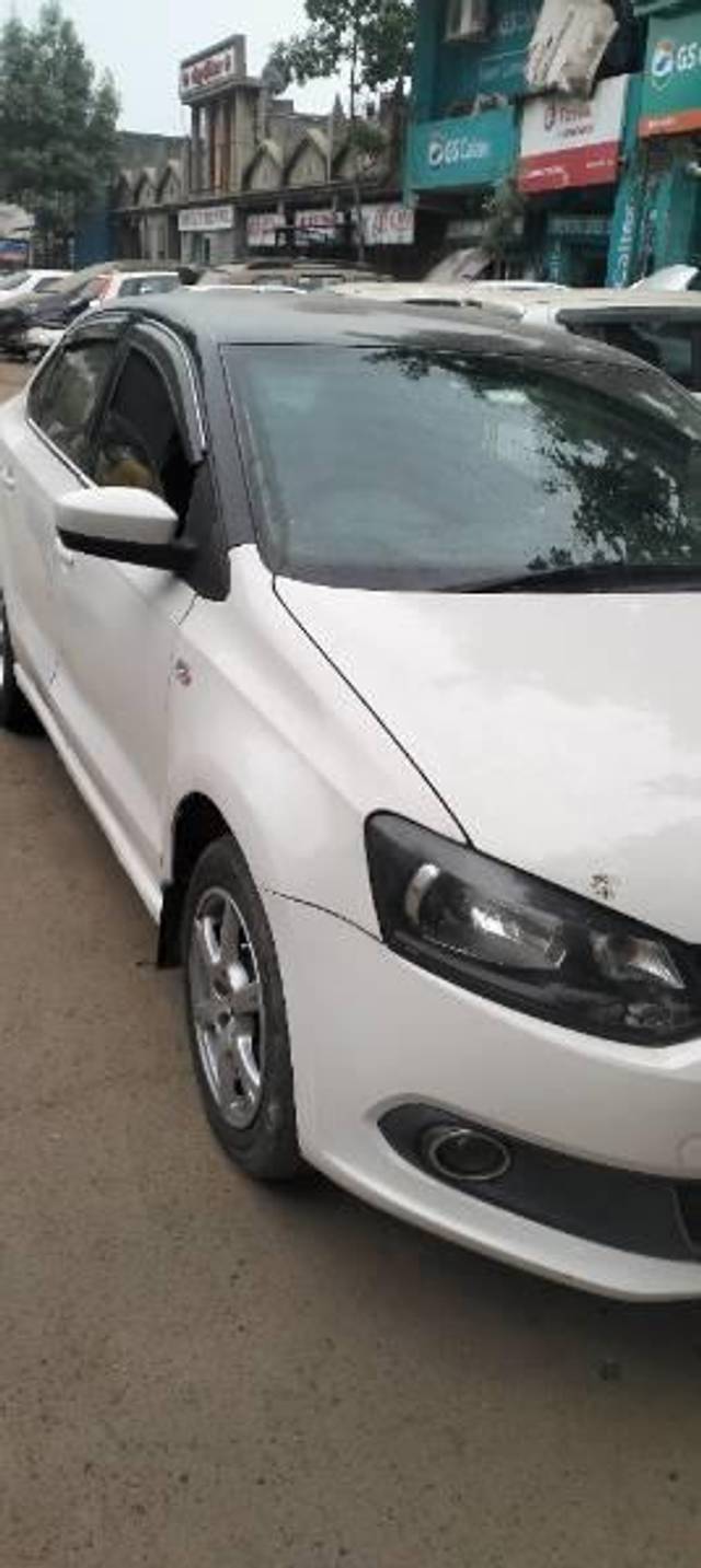 https://images10.gaadi.com/usedcar_image/4166306/original/processed_3cefd0cf-3d0c-4dcb-af81-303f2c87ec9e.jpg?imwidth=6400