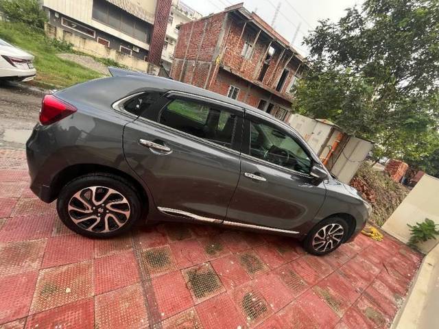 https://images10.gaadi.com/usedcar_image/4166474/original/processed_d386af4c-f374-462b-85c4-0b942bfb3794.jpg?imwidth=6401