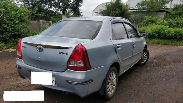 https://images10.gaadi.com/usedcar_image/4166541/original/processed_99940728-d225-4ffc-bbcc-e9e5f816367d.jpg?imwidth=6402