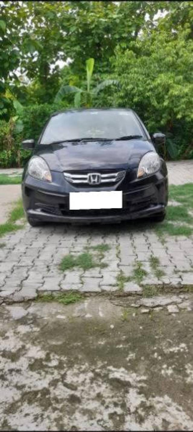 https://images10.gaadi.com/usedcar_image/4166544/original/processed_a6970dbc-47b7-4bd4-8c3c-f7cf0c104127.jpg?imwidth=6400