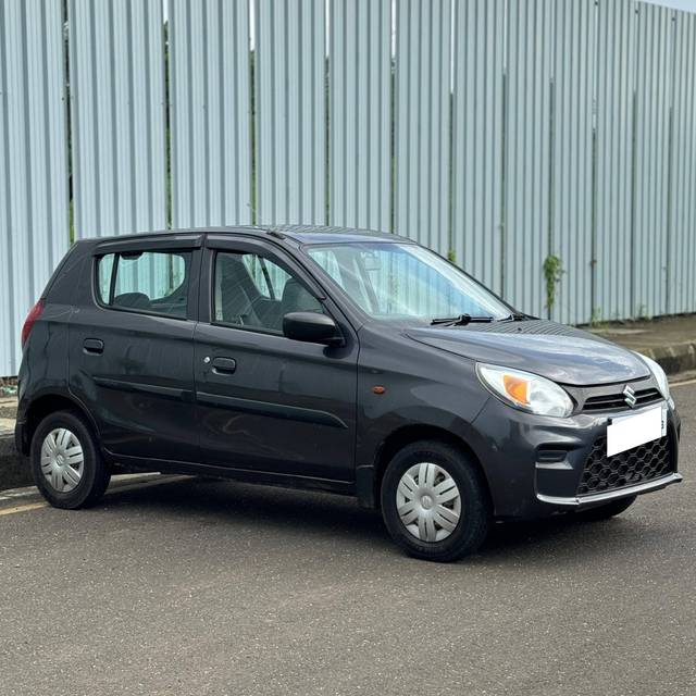 https://images10.gaadi.com/usedcar_image/4166719/original/processed_acc506d984d388aa6c4d4cda59f3471b.jpg?imwidth=6400