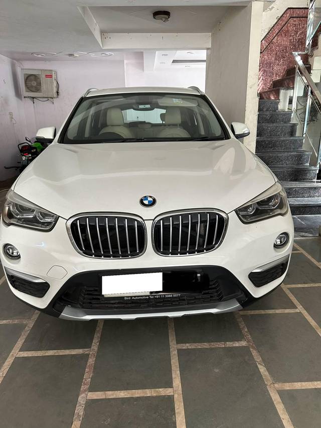 https://images10.gaadi.com/usedcar_image/4166734/original/processed_f5e766bf-881c-4159-b04b-a825d8c382bf.jpeg?imwidth=6402