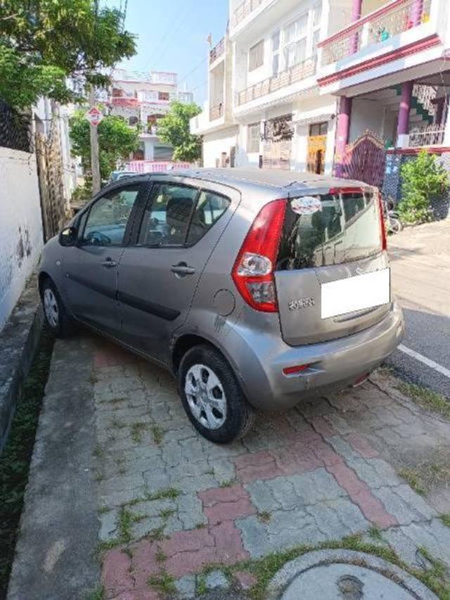 https://images10.gaadi.com/usedcar_image/4166817/original/processed_7ba3dfe3-6f27-4496-957c-bd9b378ca2e6.jpg?imwidth=6402